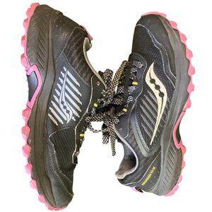 Saucony Women Excursion TR 15 Trail Running Shoes Size 9.5W Black Pink S10669-34